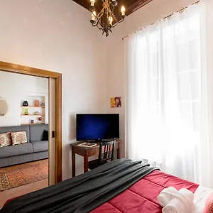 Apartamento Giglio House - Campo De' Fiori, Roma
