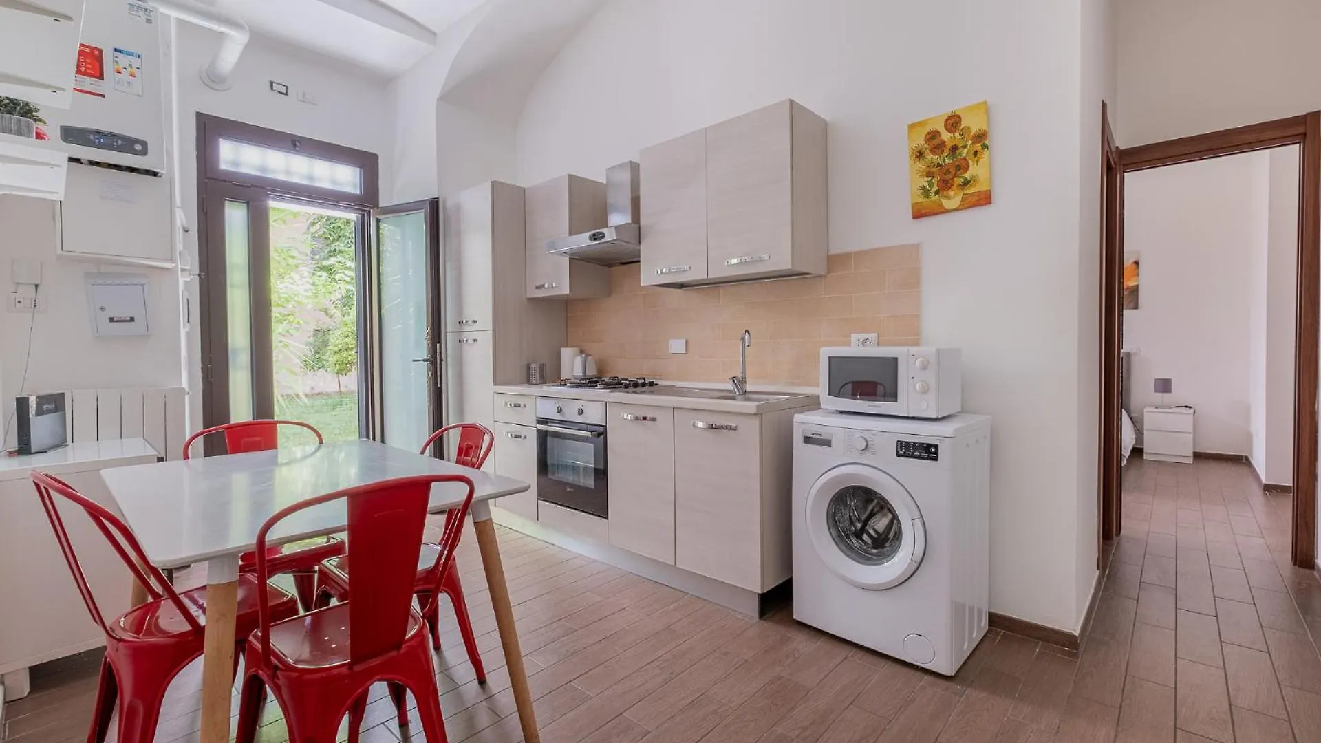 Castel Sant Angelo'S Harmonious Apartment  Rome